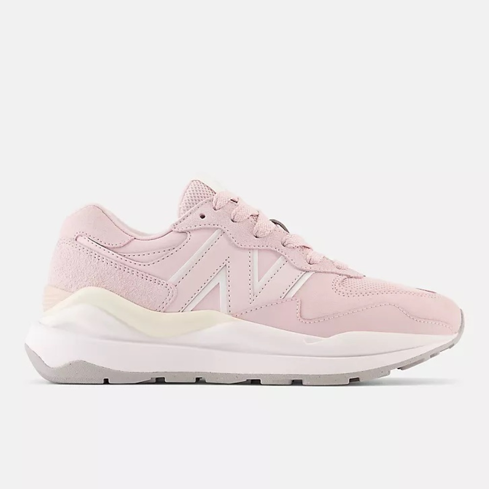 New Balance 57/40 Retro Running Shoes / Sneakers - Pink - Picture 5 of 14